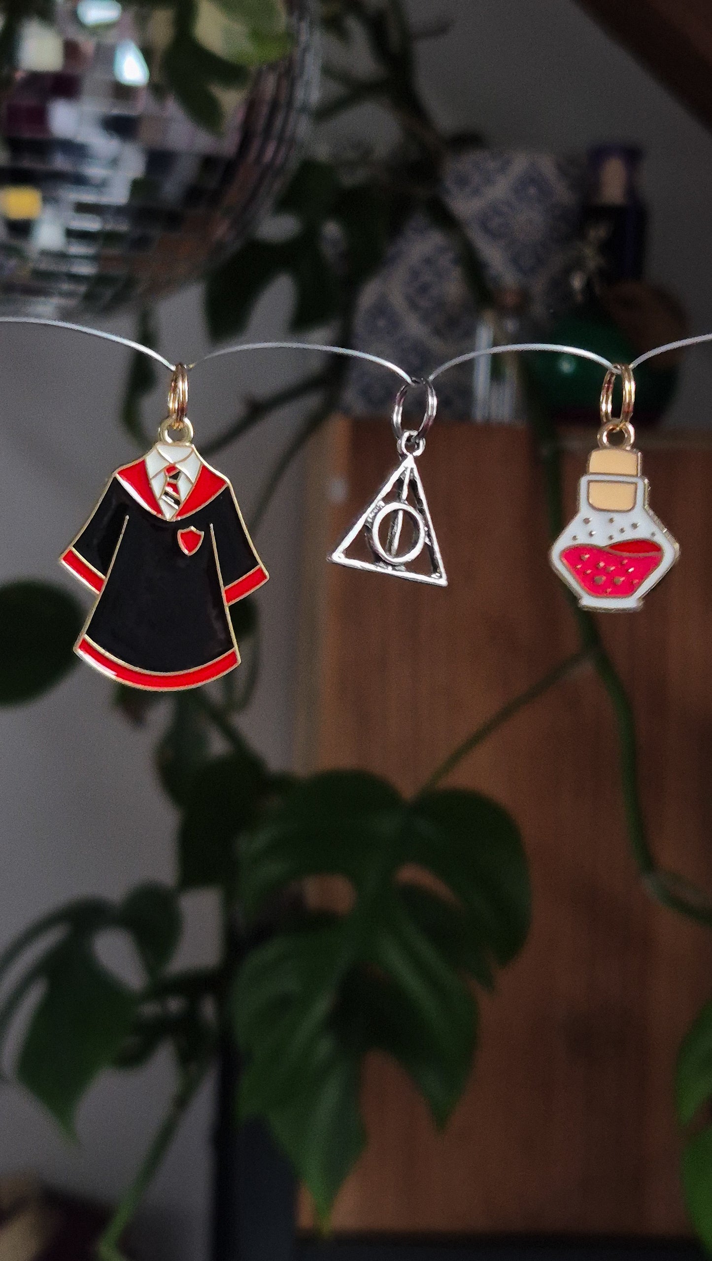 Lot de 3 charms à lacet - Robe de sorcier