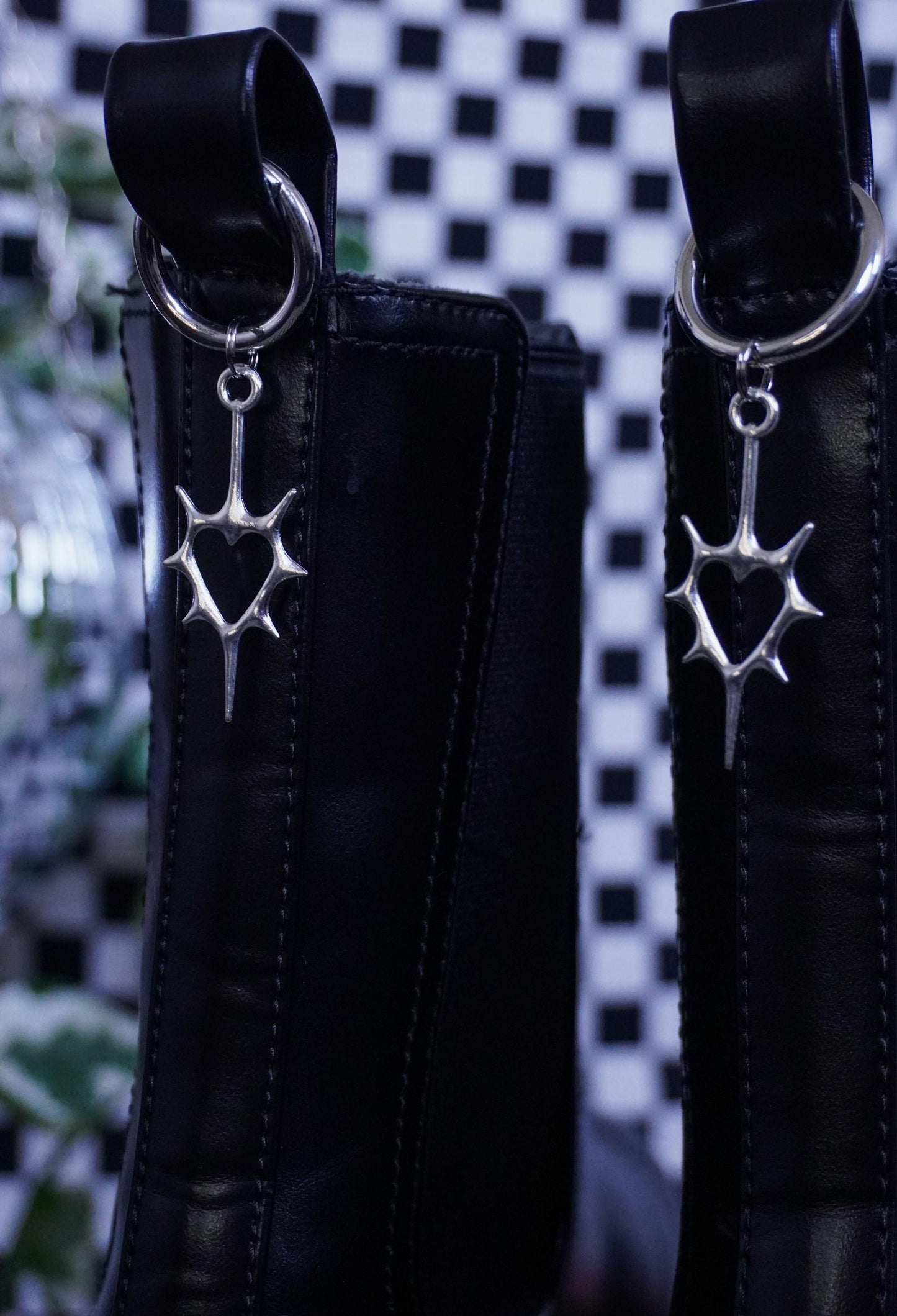 Charm coeur picpic - Shoes charm - boot charms (dr Martens style) grunge punk charms, accessoires de chaussures, bijoux 1460, doc tag