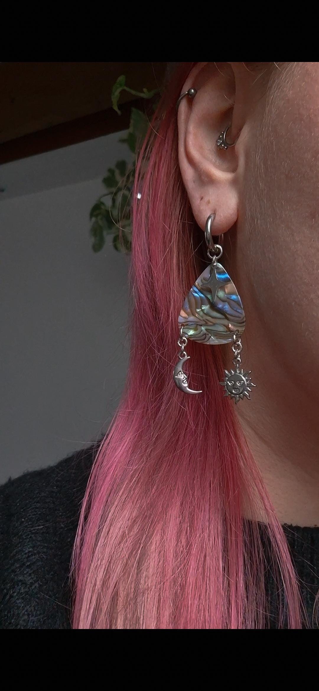 Mono boucle d'oreille Lune Soleil - Guitar Pick Earring, Rock Jewelry, Music Lover Gift, Upcycled Guitar Pick Music Accessory Musik Geschenk