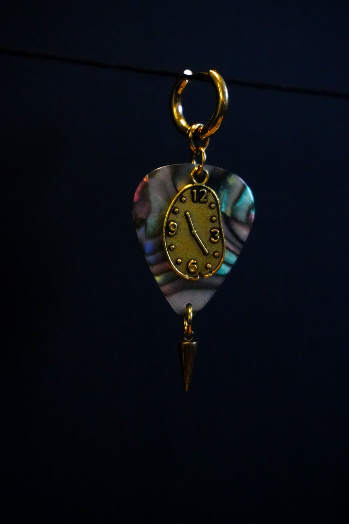 Mono boucle médiator horloge