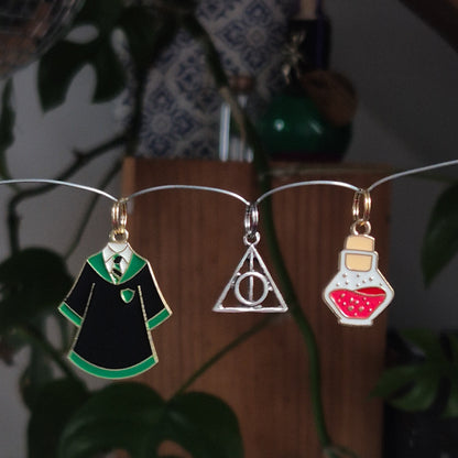 Lot de 3 charms à lacet - Robe de sorcier