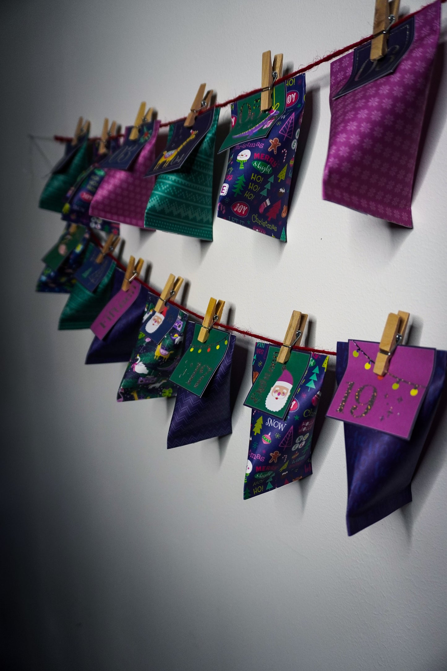 Calendrier de l’Avent - Bijoux et gourmandise 🌈🦖