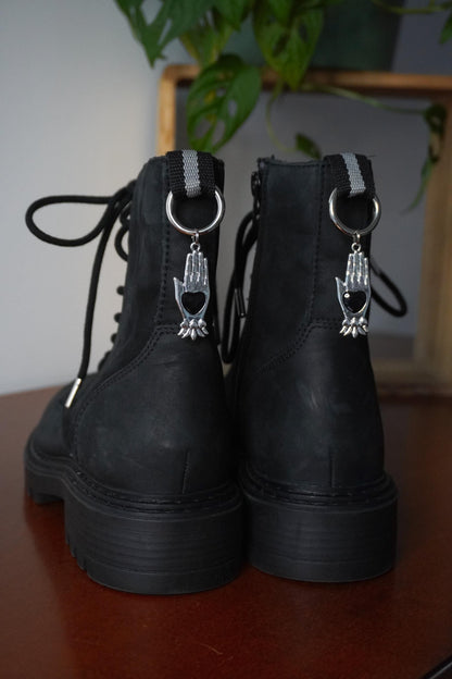 Charm picpic - Shoes charm - boot charms (dr Martens style) grunge punk charms, accessoires de chaussures, bijoux 1460, doc tag