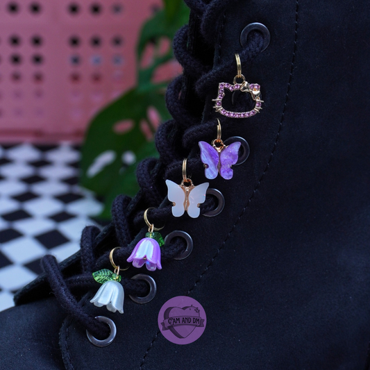 Spring Lace Up Charm Set of 5 - Shoes Charm - Boot Charms (Dr. Martens Style) Schuhaccessoires, Schmuck 1460, Doc Tag